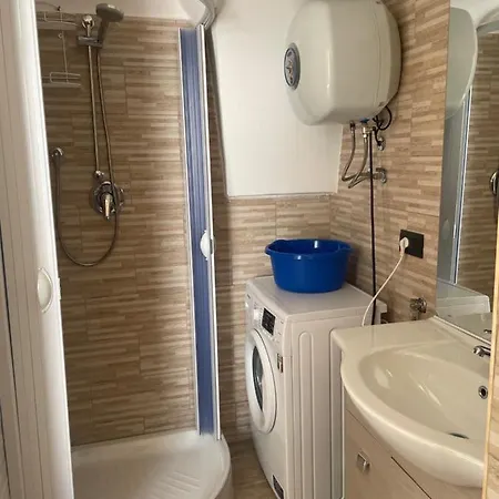 Casa 5l Lägenhet Monte SantʼAngelo